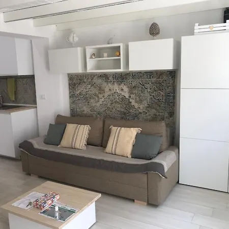 Lägenhet Pipa House San Donato di Lecce